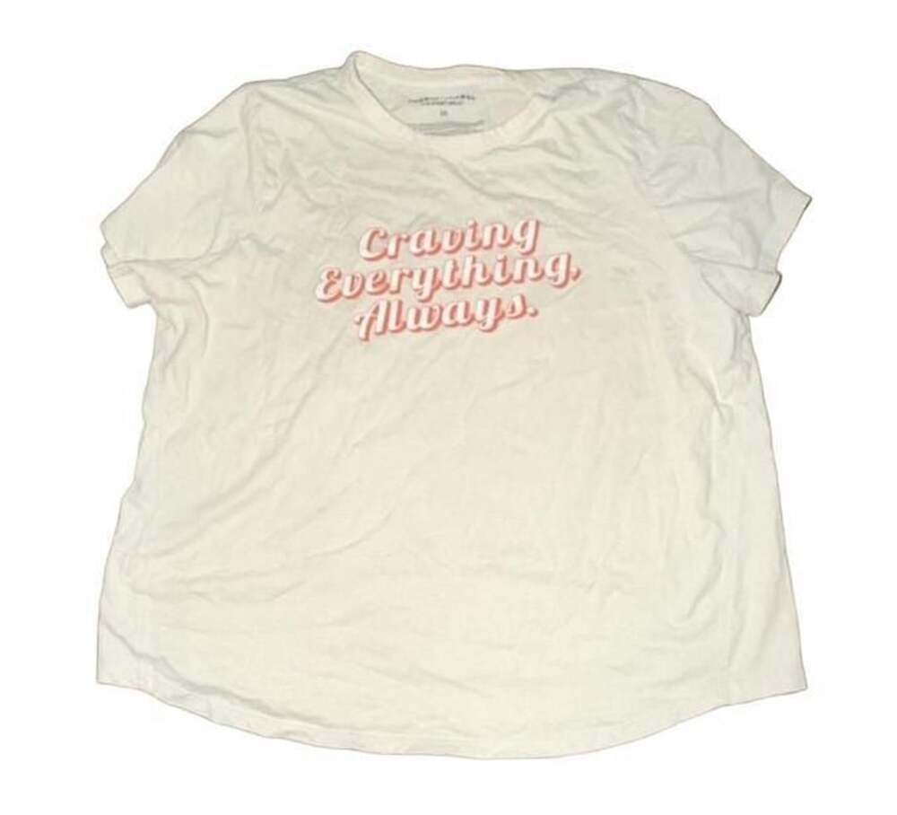 Isabel Maternity by Ingrid & Isabel Graphic T-Shirt Size M